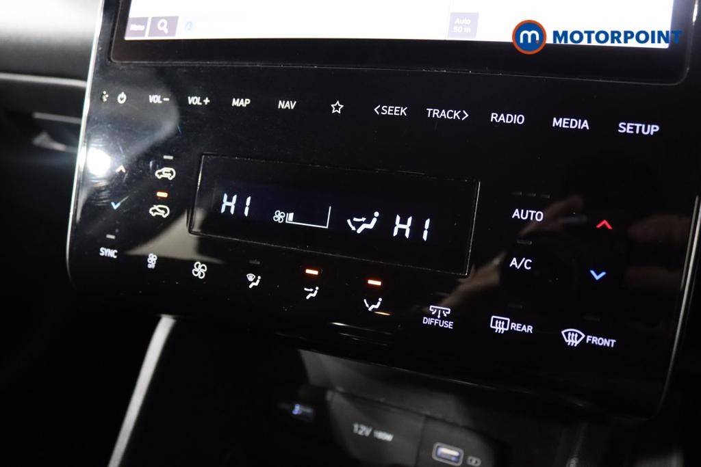 Hyundai Tucson Se Connect Manual Petrol SUV - Stock Number (1500335) - 14th supplementary image