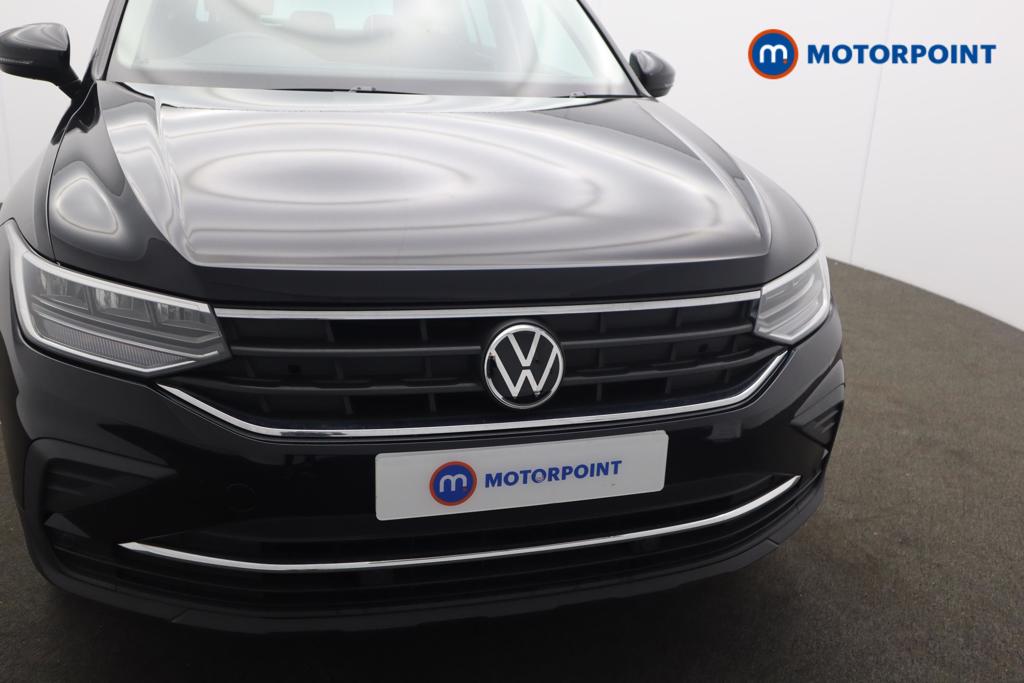 Volkswagen Tiguan Life Manual Petrol SUV - Stock Number (1496681) - 22nd supplementary image