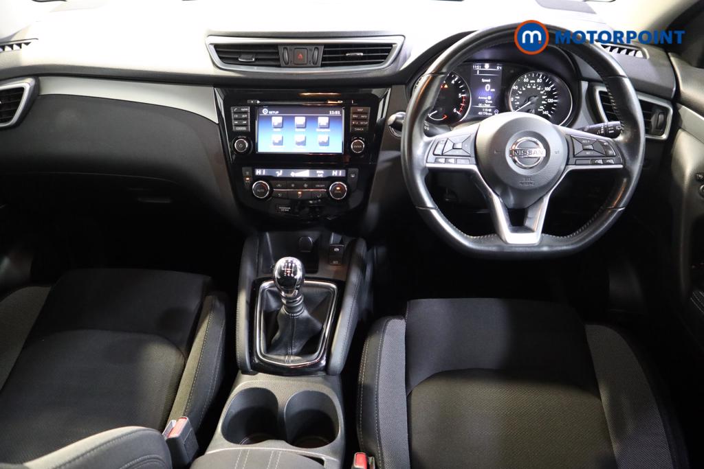 Nissan Qashqai N-Connecta Manual Diesel SUV - Stock Number (1496789) - 1st supplementary image