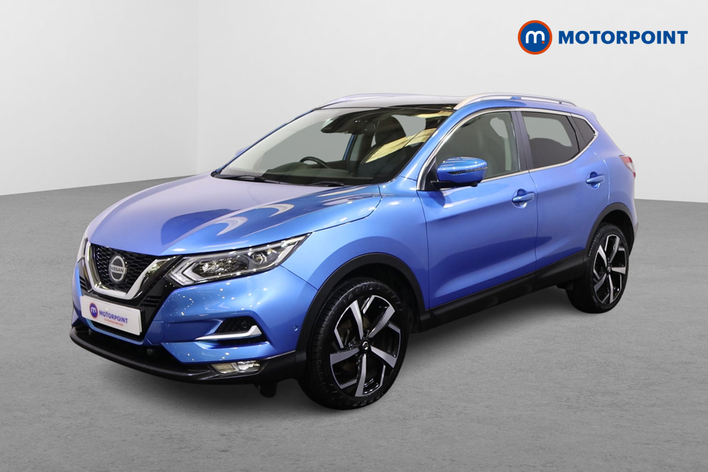 Nissan Qashqai Tekna Manual Petrol SUV - Stock Number (1499349) - Passenger side front corner