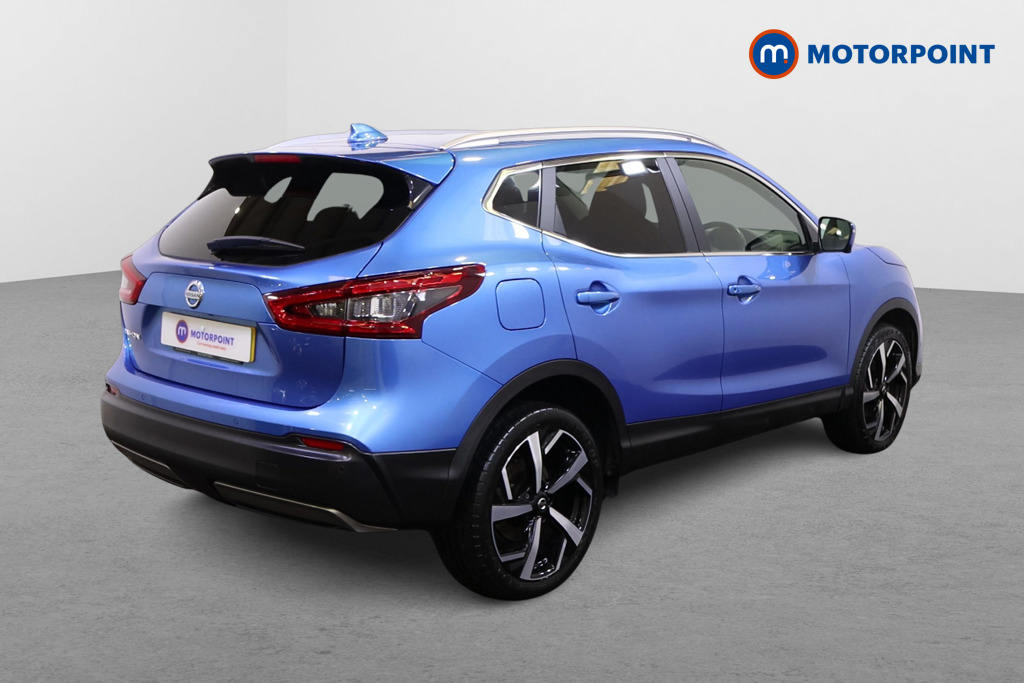 Nissan Qashqai Tekna Manual Petrol SUV - Stock Number (1499349) - Drivers side rear corner