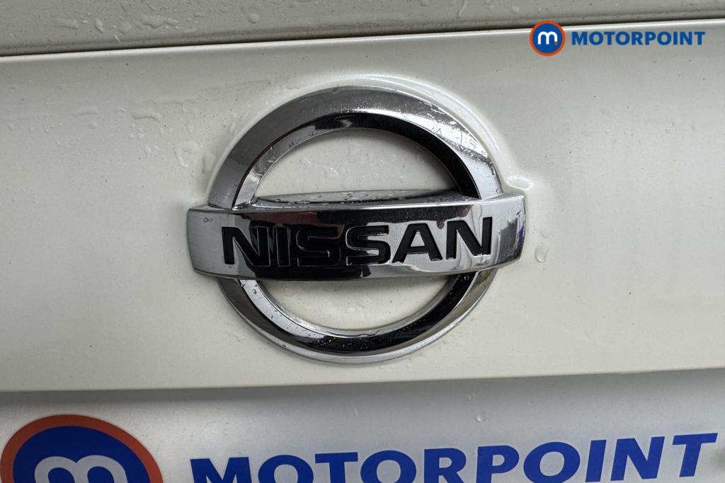 Nissan Qashqai N-Connecta Manual Petrol SUV - Stock Number (1500622) - 20th supplementary image