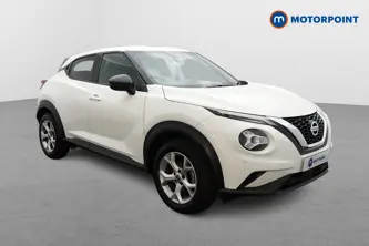 Nissan Juke N-Connecta Automatic Petrol SUV - Stock Number (1503328) - Drivers side front corner