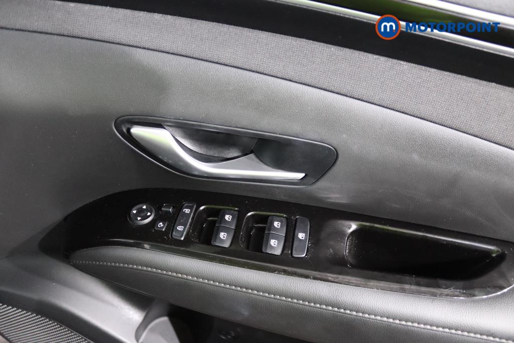 Hyundai Tucson Premium Manual Petrol SUV - Stock Number (1503349) - 20th supplementary image