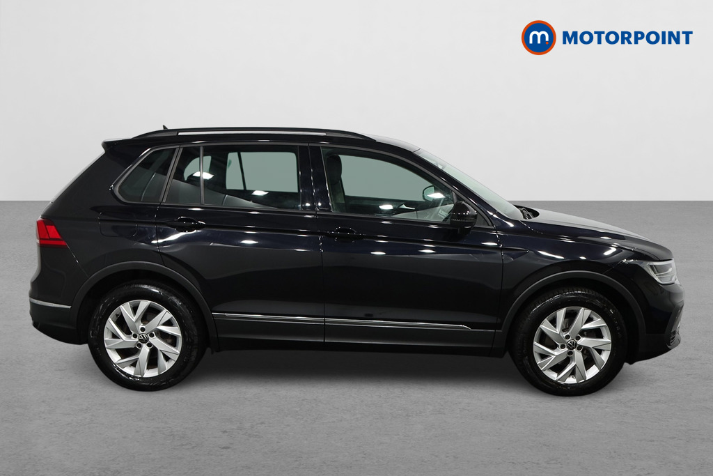 Volkswagen Tiguan Life Automatic Petrol SUV - Stock Number (1501813) - Drivers side