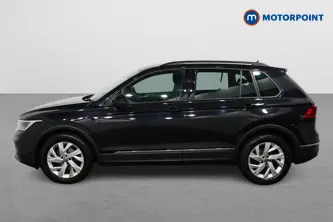 Volkswagen Tiguan Life Automatic Petrol SUV - Stock Number (1501813) - Passenger side