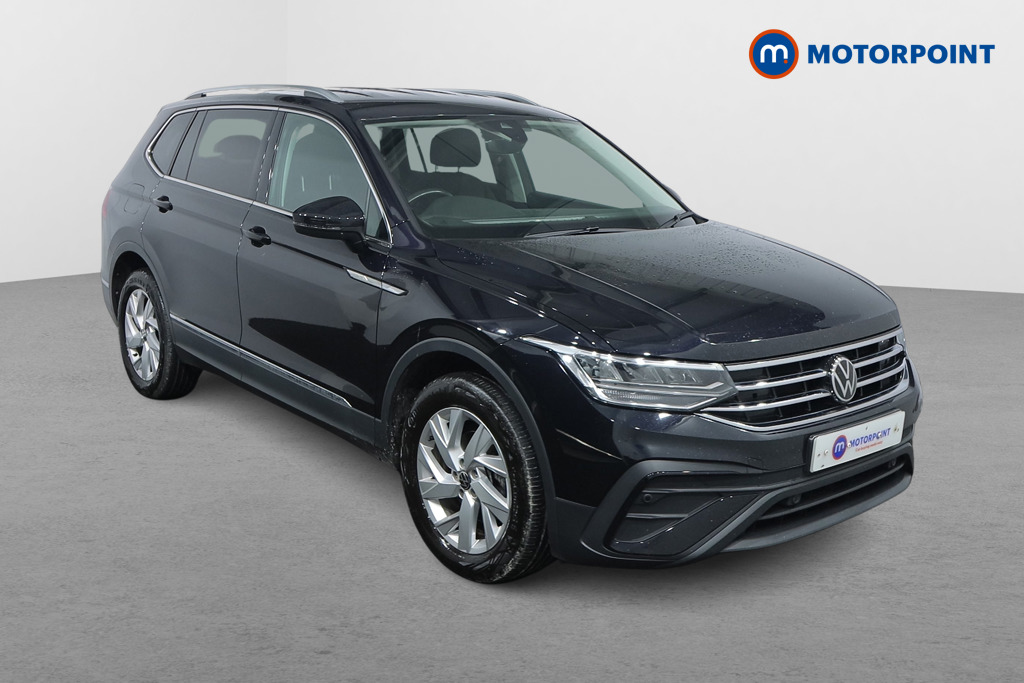 Volkswagen Tiguan Allspace Life Automatic Petrol SUV - Stock Number (1503409) - Drivers side front corner