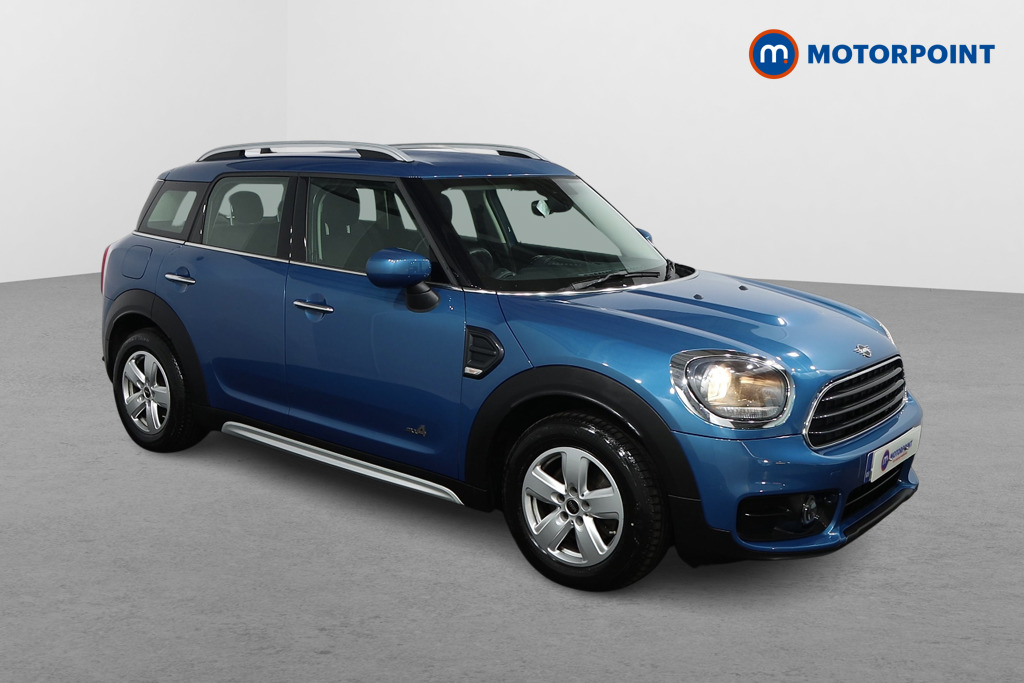 Mini Countryman Cooper Classic Manual Diesel SUV - Stock Number (1504568) - Drivers side front corner