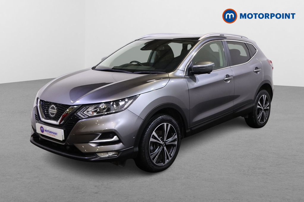 Nissan Qashqai N-Connecta Manual Petrol SUV - Stock Number (1491852) - Passenger side front corner