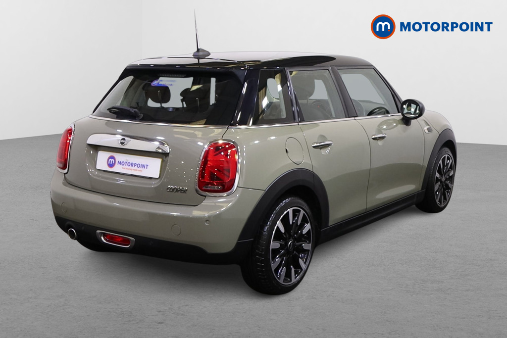 Mini Hatchback Cooper Exclusive Manual Petrol Hatchback - Stock Number (1499098) - Drivers side rear corner