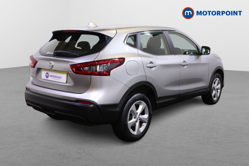 Nissan Qashqai Acenta Premium Manual Diesel SUV - Stock Number (1502717) - Drivers side rear corner