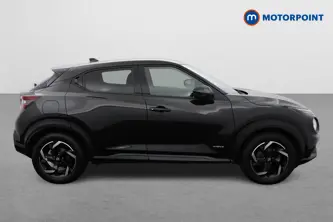 Nissan Juke N-Connecta Automatic Petrol-Electric Hybrid SUV - Stock Number (1505266) - Drivers side