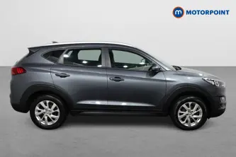 Hyundai Tucson Se Nav Manual Petrol SUV - Stock Number (1486999) - Drivers side