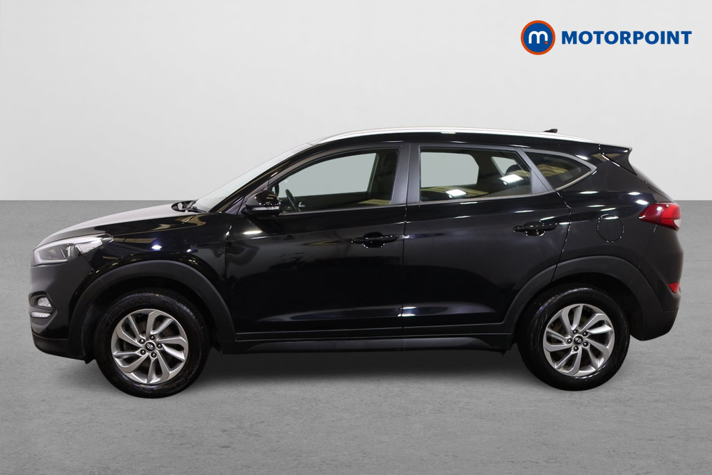 Hyundai Tucson Se Nav Manual Petrol SUV - Stock Number (1496164) - Passenger side