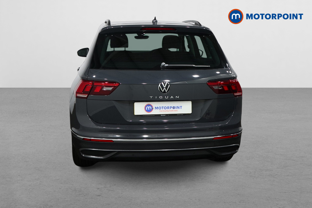 Volkswagen Tiguan Life Manual Petrol SUV - Stock Number (1500463) - Rear bumper