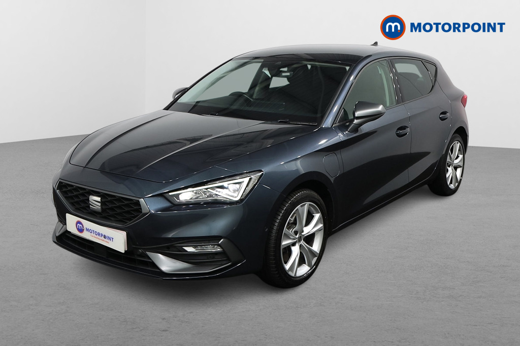 Seat Leon FR Automatic Petrol Plug-In Hybrid Hatchback - Stock Number (1502939) - Passenger side front corner