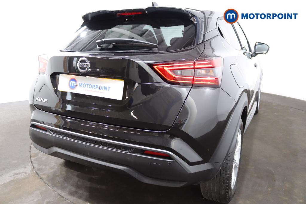 Nissan Juke N-Connecta Manual Petrol SUV - Stock Number (1503344) - 28th supplementary image