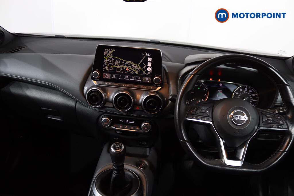 Nissan Juke N-Connecta Manual Petrol SUV - Stock Number (1503344) - 1st supplementary image