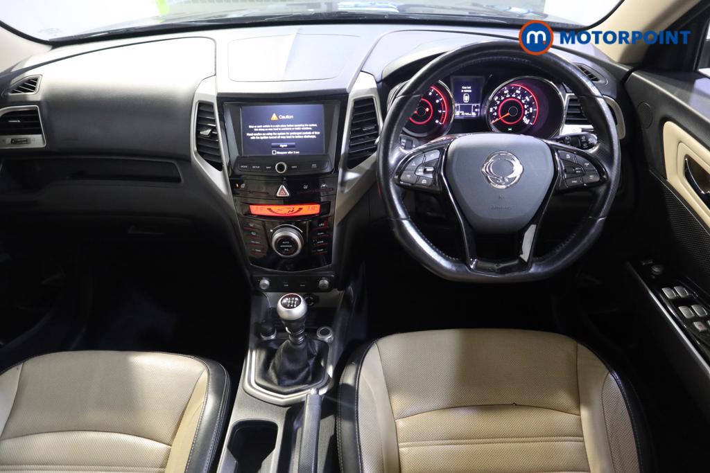 Ssangyong Tivoli Ultimate Manual Petrol SUV - Stock Number (1471741) - 1st supplementary image