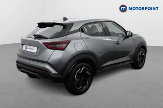 Nissan Juke N-Connecta Automatic Petrol SUV - Stock Number (1498290) - Drivers side rear corner