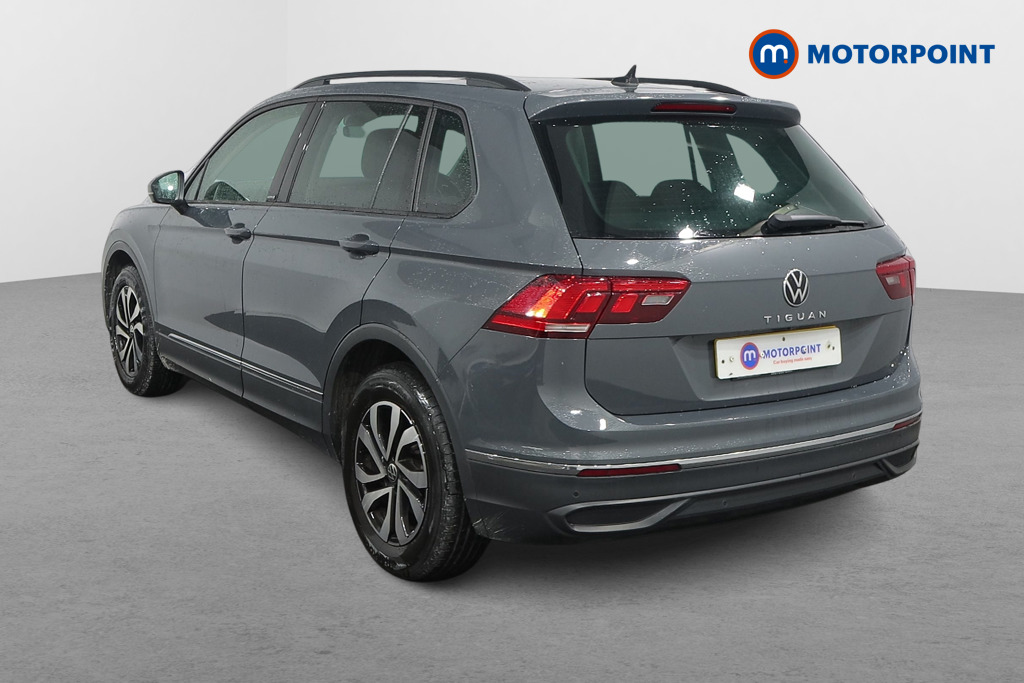 Volkswagen Tiguan Active Automatic Petrol SUV - Stock Number (1495865) - Passenger side rear corner