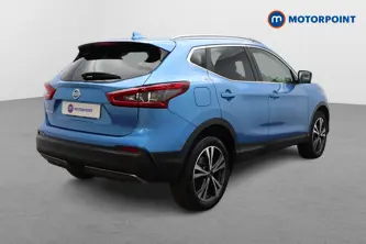 Nissan Qashqai N-Connecta Manual Petrol SUV - Stock Number (1497831) - Drivers side rear corner