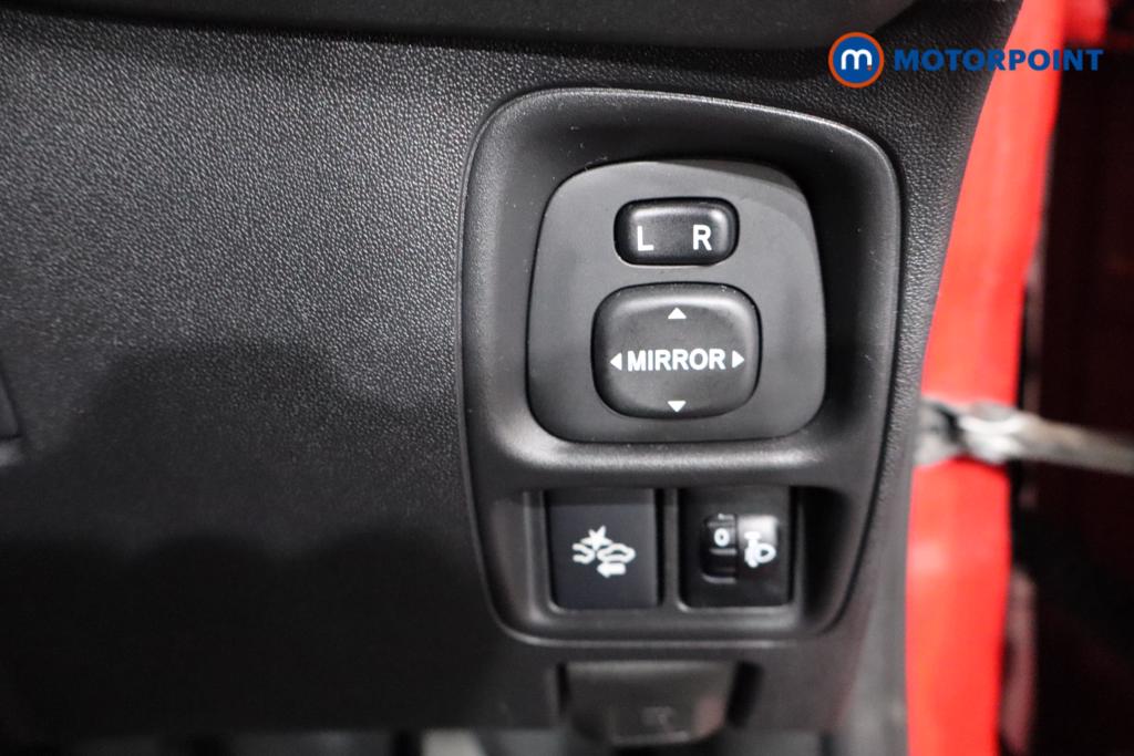 Toyota Aygo X-Play Manual Petrol Hatchback - Stock Number (1498815) - 11th supplementary image