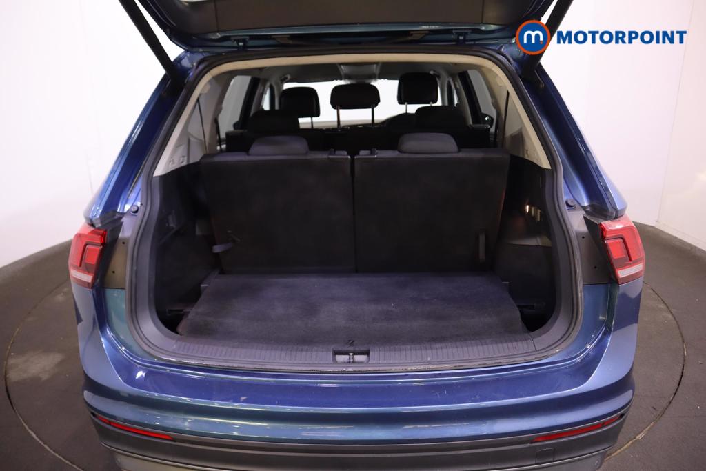 Volkswagen Tiguan Allspace Se Nav Manual Petrol SUV - Stock Number (1499451) - 16th supplementary image