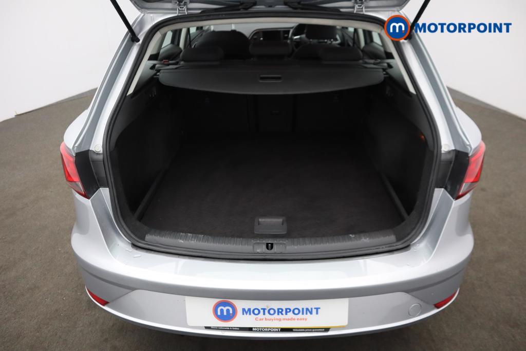 Seat Leon SE Manual Diesel Estate - Stock Number (1502230) - 5th supplementary image