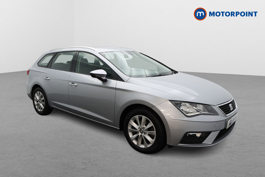 Seat Leon SE Manual Diesel Estate - Stock Number (1502230) - Drivers side front corner