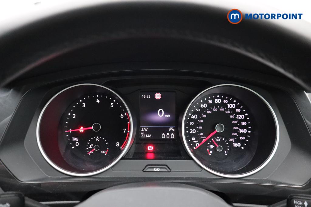 Volkswagen Tiguan Life Manual Petrol SUV - Stock Number (1502931) - 9th supplementary image