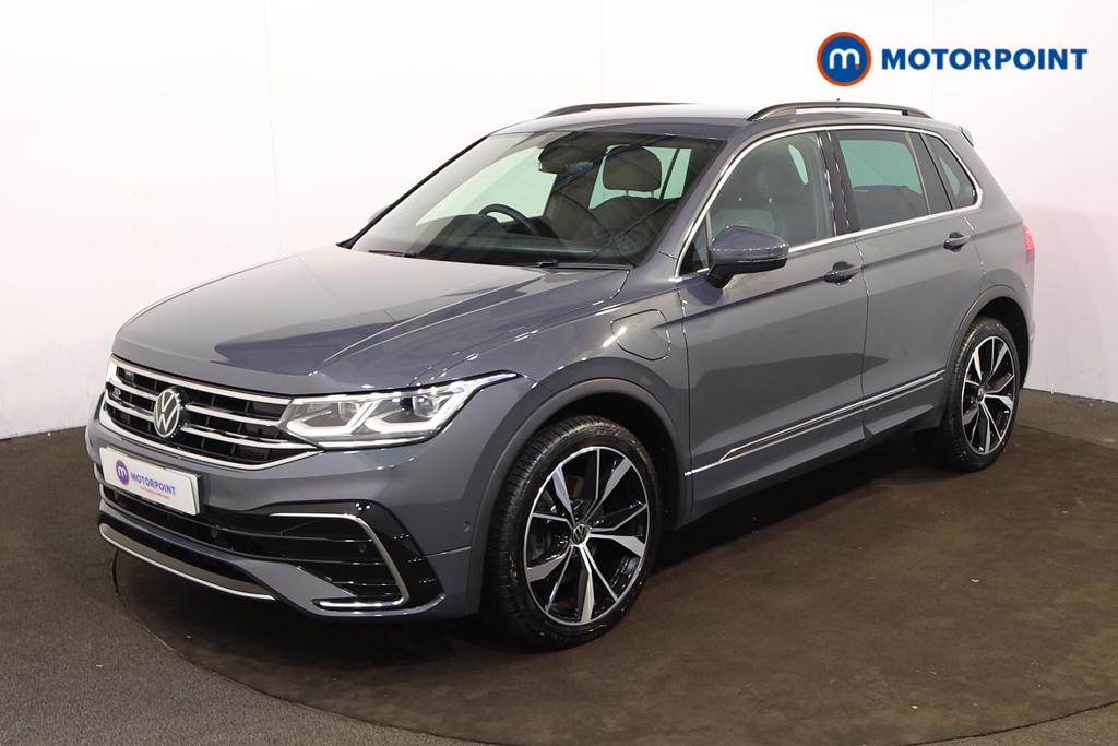 Volkswagen Tiguan R-Line Automatic Petrol Plug-In Hybrid SUV - Stock Number (1504310) - Passenger side front corner