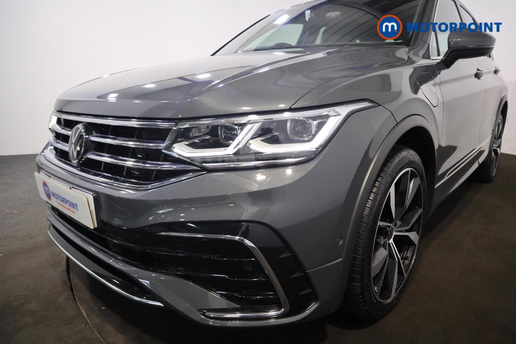 Volkswagen Tiguan R-Line Automatic Petrol Plug-In Hybrid SUV - Stock Number (1504310) - 29th supplementary image