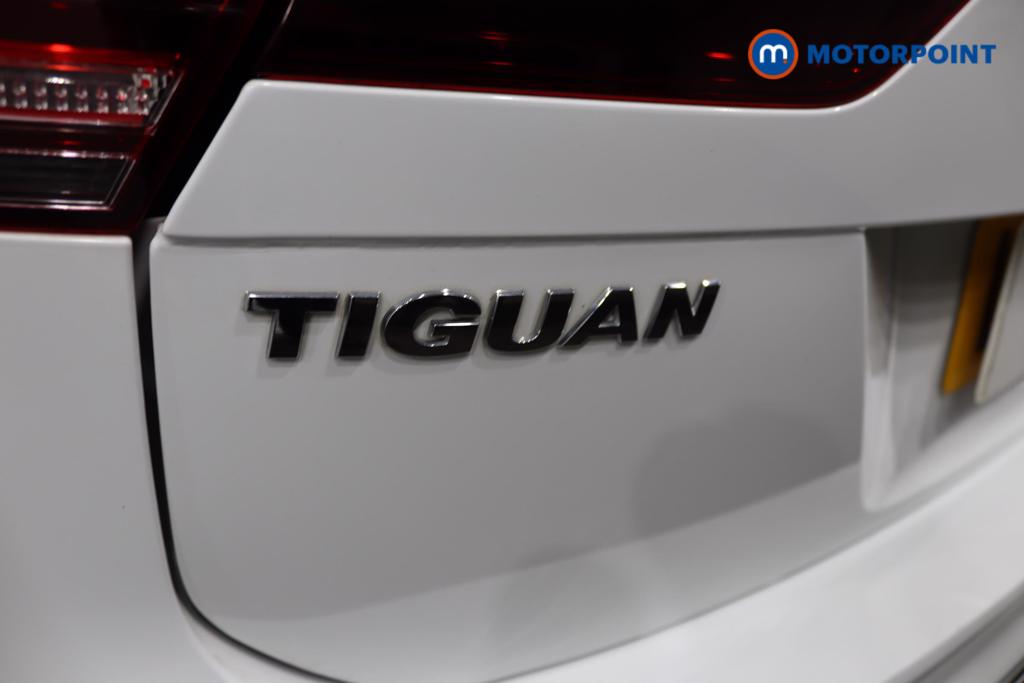 Volkswagen Tiguan R-Line Tech Automatic Petrol SUV - Stock Number (1504519) - 29th supplementary image