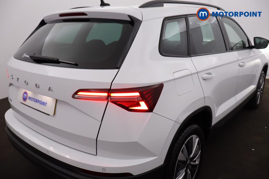 Skoda Karoq Se Drive Manual Petrol SUV - Stock Number (1496950) - 16th supplementary image