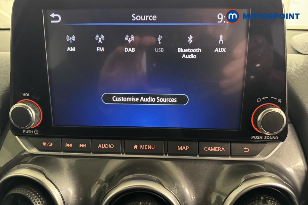 Nissan Juke N-Connecta Manual Petrol SUV - Stock Number (1498312) - 2nd supplementary image