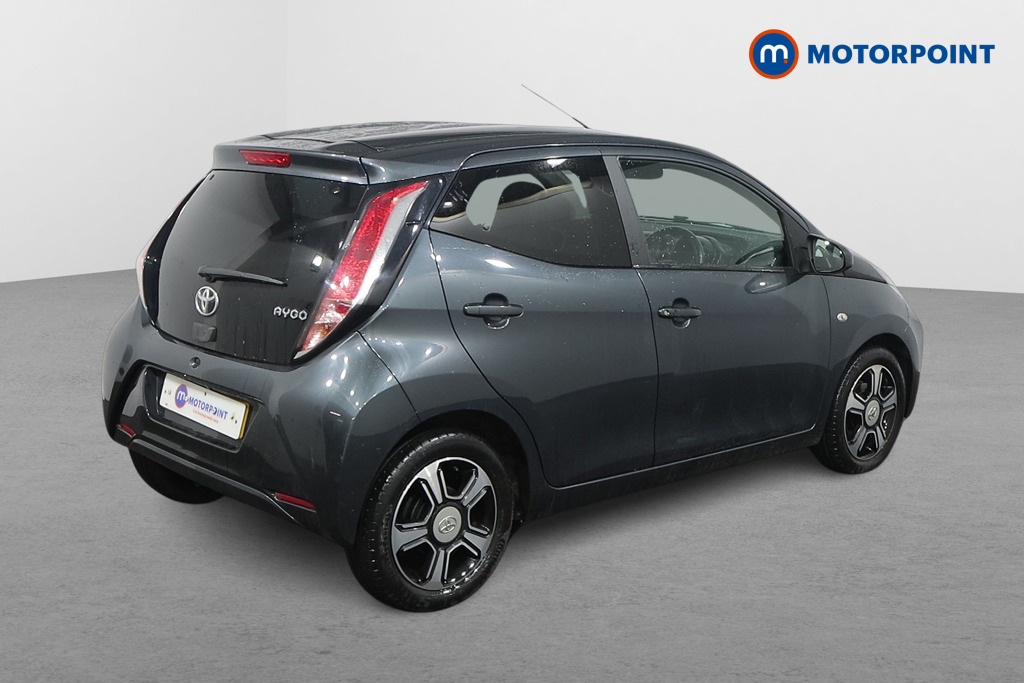 Toyota Aygo X-Clusiv 3 Manual Petrol Hatchback - Stock Number (1499842) - Drivers side rear corner