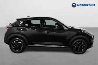 Nissan Juke N-Connecta Manual Petrol SUV - Stock Number (1501124) - Drivers side