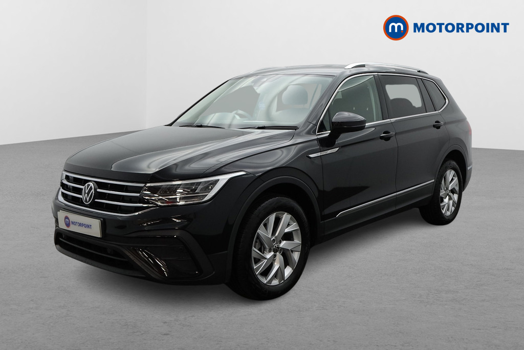 Volkswagen Tiguan Allspace Life Automatic Petrol SUV - Stock Number (1501828) - Passenger side front corner