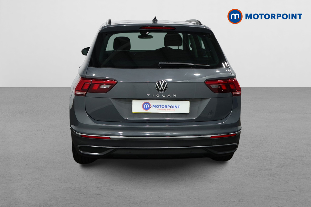 Volkswagen Tiguan Life Manual Petrol SUV - Stock Number (1502166) - Rear bumper