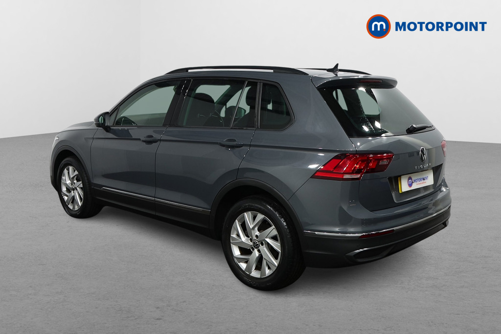 Volkswagen Tiguan Life Manual Petrol SUV - Stock Number (1502166) - Passenger side rear corner