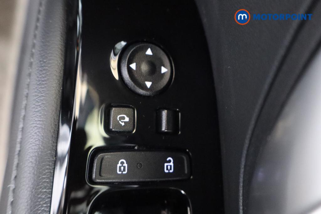 Hyundai Tucson Se Connect Manual Petrol SUV - Stock Number (1505263) - 15th supplementary image