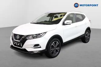 Nissan Qashqai N-Connecta Manual Petrol SUV - Stock Number (1506306) - Passenger side front corner