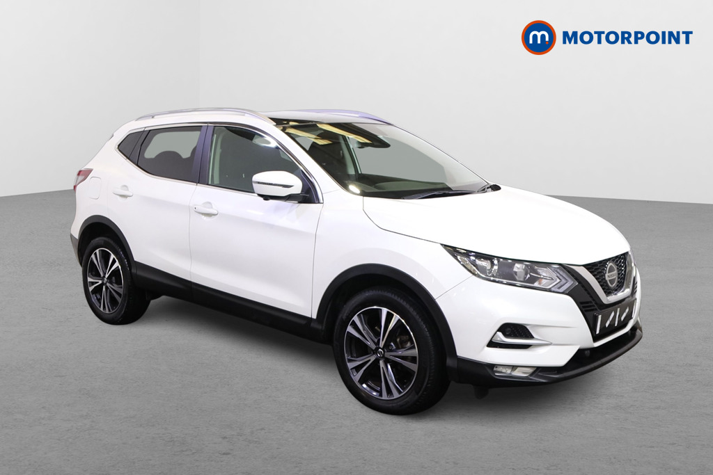 Nissan Qashqai N-Connecta Manual Petrol SUV - Stock Number (1506306) - Drivers side front corner