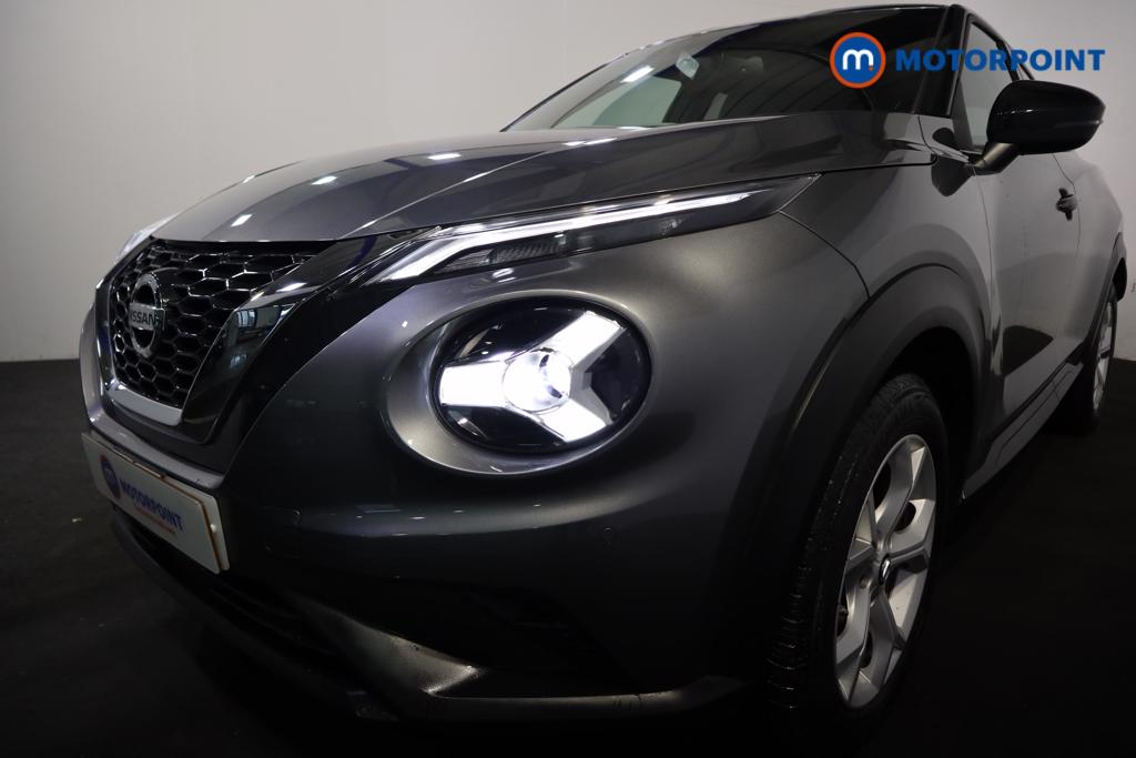 Nissan Juke N-Connecta Manual Petrol SUV - Stock Number (1486907) - 24th supplementary image