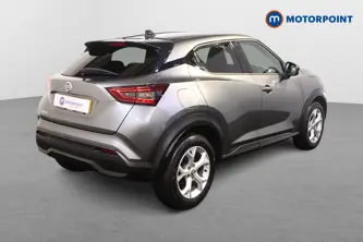 Nissan Juke N-Connecta Manual Petrol SUV - Stock Number (1486907) - Drivers side rear corner