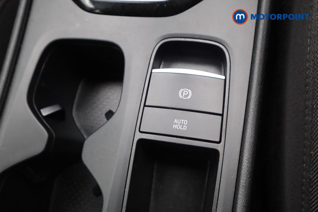 Hyundai Tucson Se Connect Manual Petrol SUV - Stock Number (1500080) - 15th supplementary image