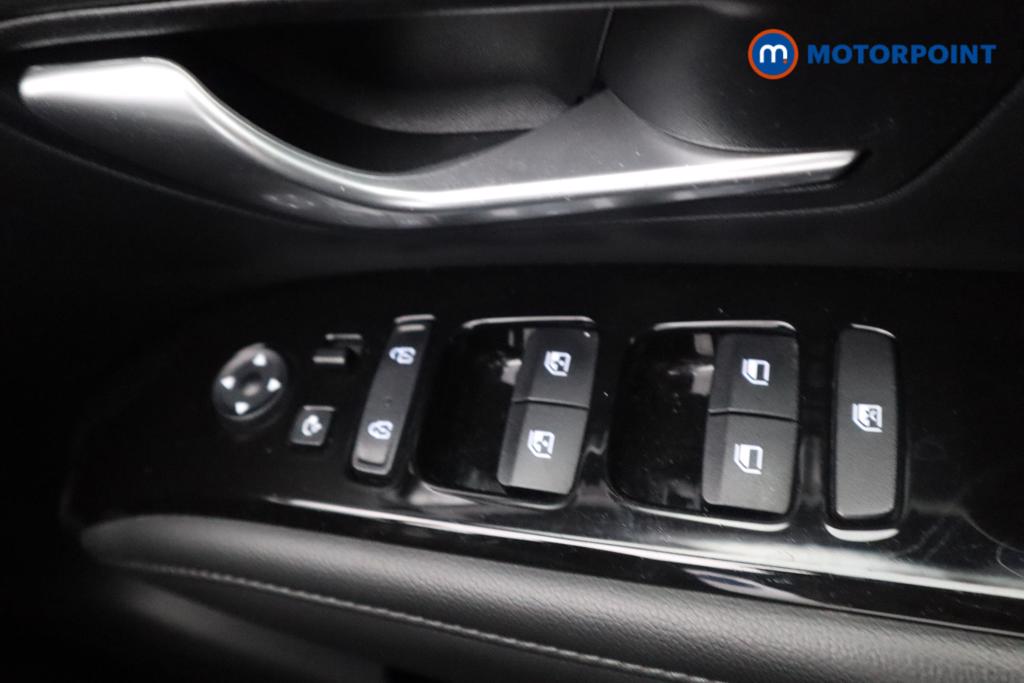 Hyundai Tucson Se Connect Manual Petrol SUV - Stock Number (1500080) - 20th supplementary image