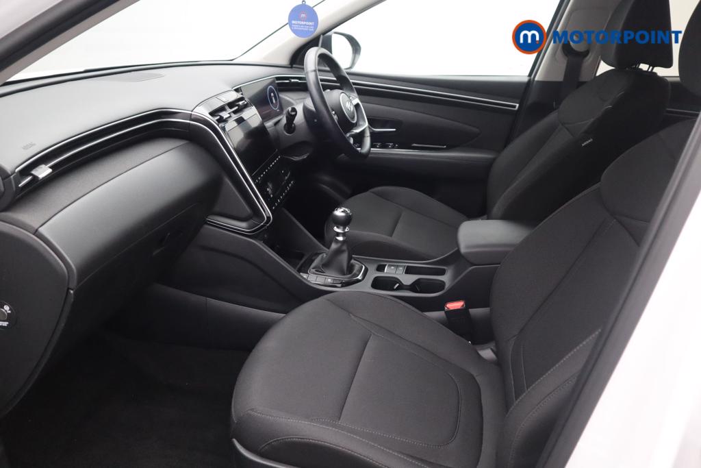 Hyundai Tucson Se Connect Manual Petrol SUV - Stock Number (1500080) - 1st supplementary image