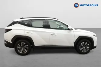 Hyundai Tucson Se Connect Manual Petrol SUV - Stock Number (1500080) - Drivers side